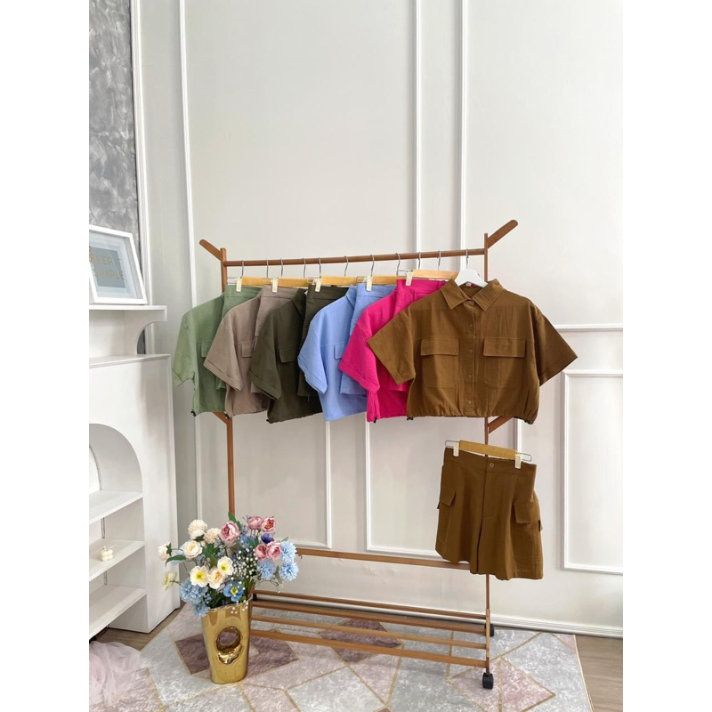 #2252 set candys pocket crop with cargo short pants