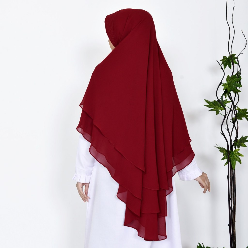 Sabrina Khimar Syari Tiga Layer Maron