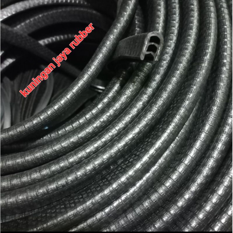 KARET LIS JEPIT BODY MOBIL UNIVERSAL