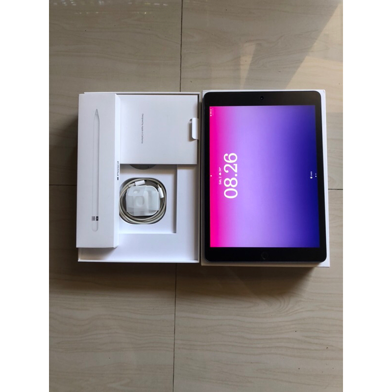 Murah Paket Ipad 8 128GB Wifi only Garansi Inter bersama apple pencil gen 1 Second