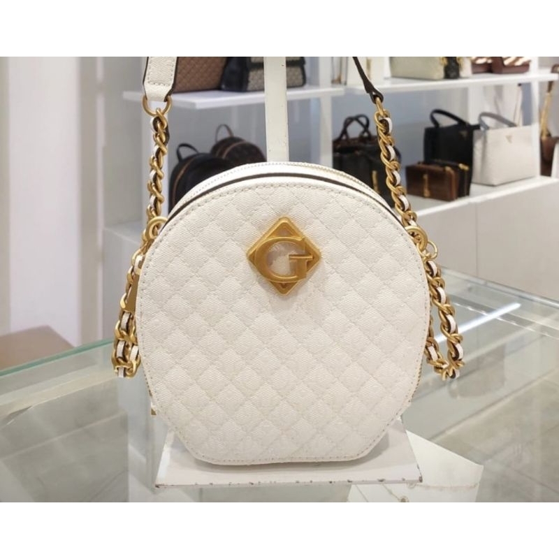 GUESS ORIGINAL SALE 70% (LIMITED STOCK)