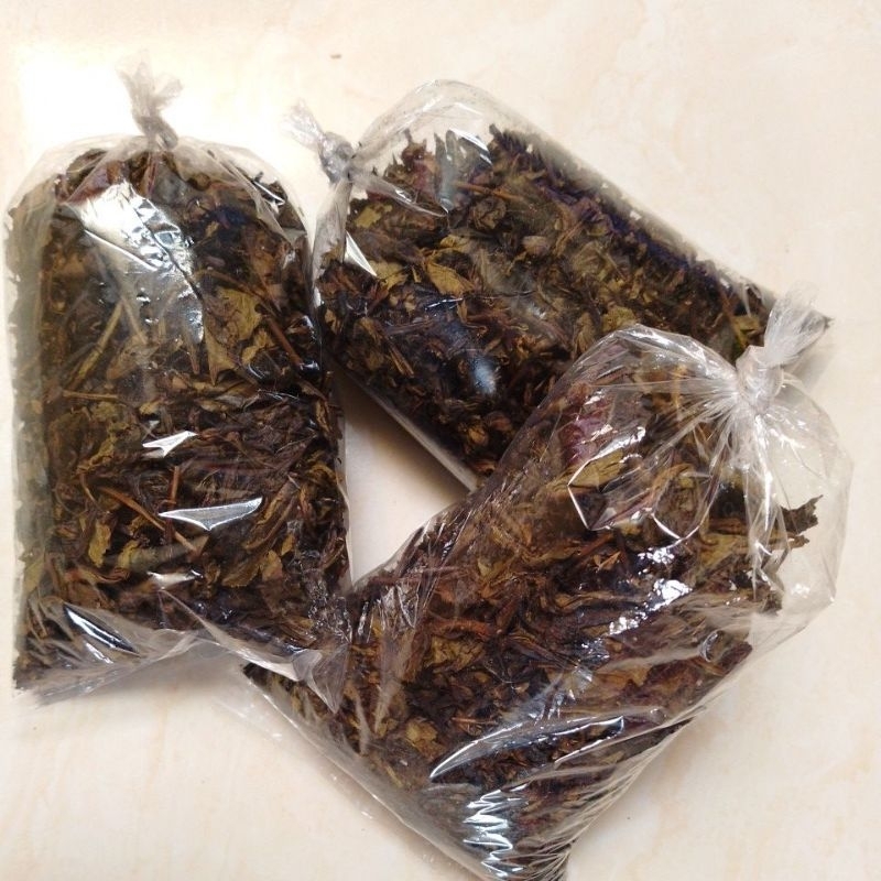 

TEH ASLI RACIKAN TRADISIONAL TANPA MESIN