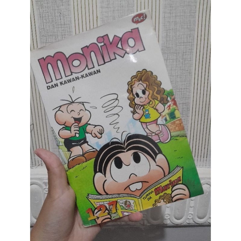 Preloved Komik Monika