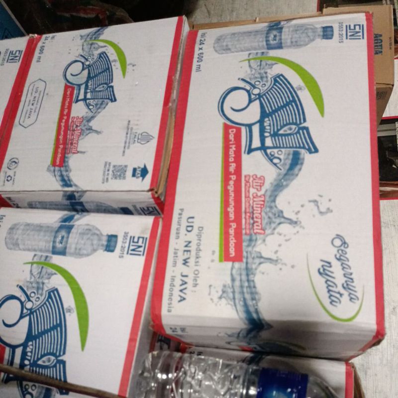 JV air mineral botol 600 ml isi 24