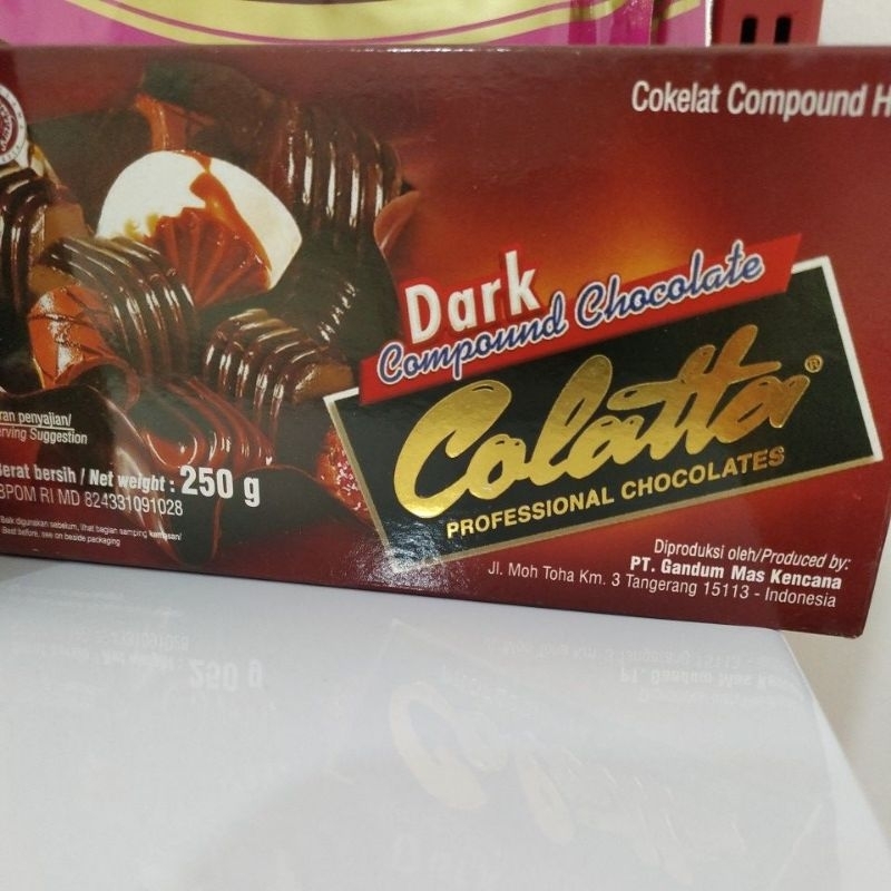 

coklat batangan dark colatta