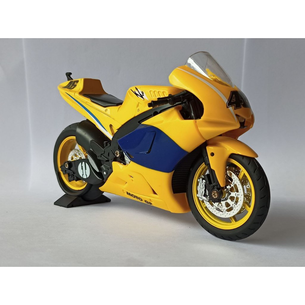 Diecast MotoGP 46 Valentino Rossi kuning miniatur motor sport murah