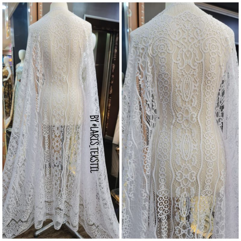 Bahan Kebaya Kain Brokat Semi Prancis Panel Warna Broken White & White (Putih Bersih)