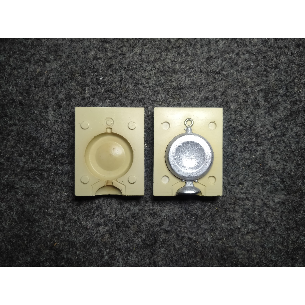 Cetakan Bandul Timah Pemberat Pancing Model Koin 55gr Lead Sinker