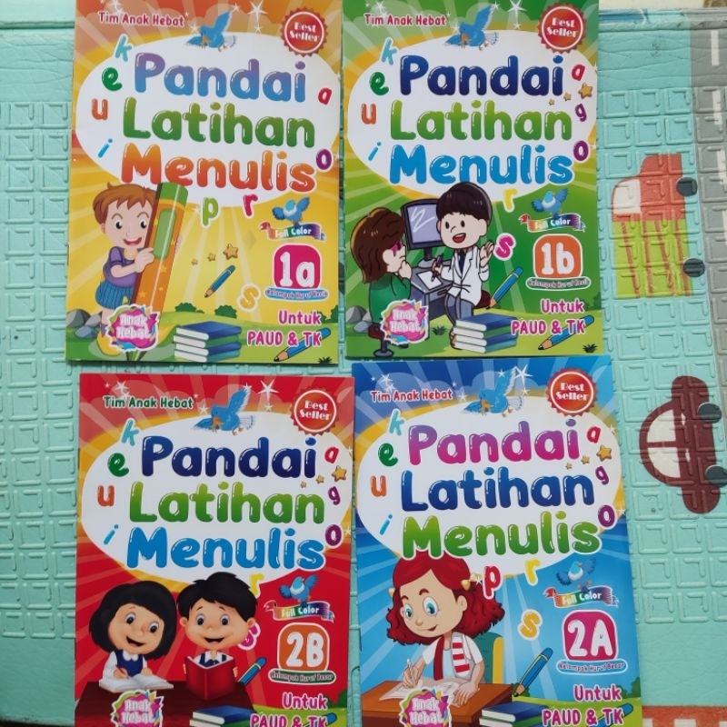 Paket Buku Anak Belajar Latihan Menulis Huruf Isi 4 Buku Anak Hebat (AHE)