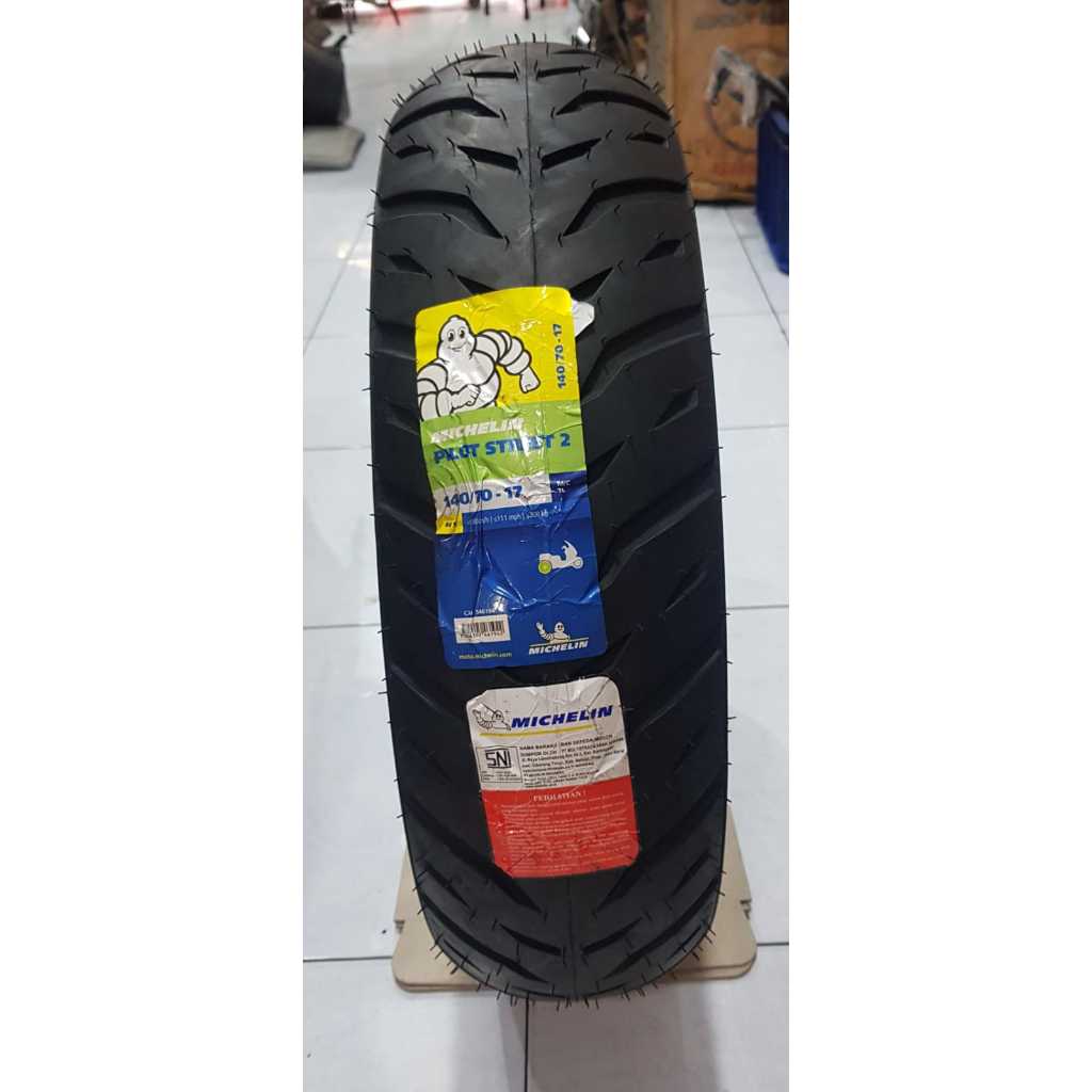 Ban Luar Michelin 140/70-17 Pilot Street 2 Tubeless