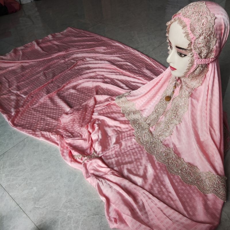 mukena sutra blitz terusan renda halus