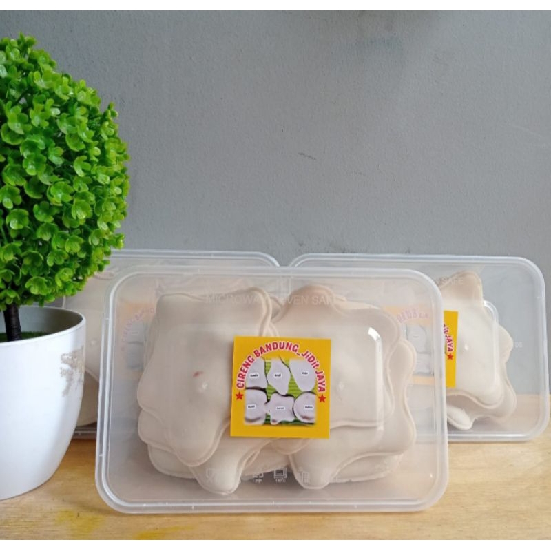 

Cireng Isi Bandung isi 17 pcs/Cireng Isi Frozen/Cireng Isi/Cireng Rasa Rasa/Cireng Abang-abang/Cireng Frozen/Cireng