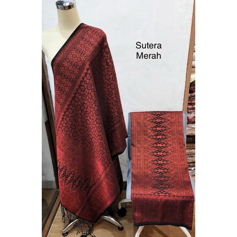 Songket Tanpa Sambungan Tumtuman Gebeng Sutera Warna Merah