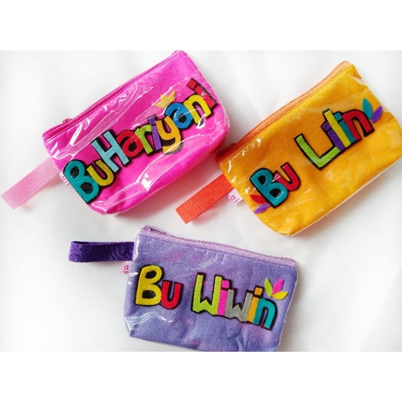 

Dompet Pensil Nama Ukuran Besar 25 x 15 cm