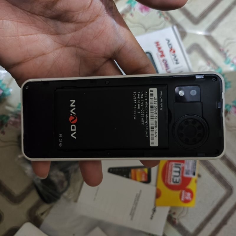 Advan 2406 Kaios