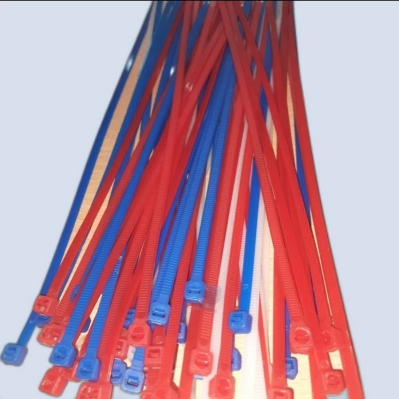 

Kabel ties ukuran 30 cm