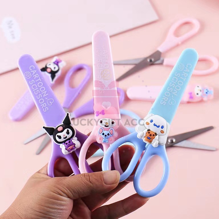 

T3rupd4te GUNTING KERTAS ANAK MOTIF SANRIO / GUNTING LUCU PREMIUM DAPAT TUTUP CINNAMOROL KUROMI MELODY [300]