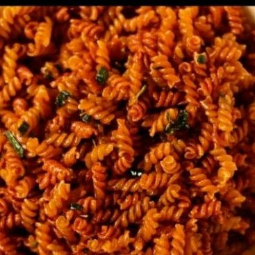

MAKARONI SPIRAL 80 Gram / MAKARONI PEDAS SNACK BARAYA