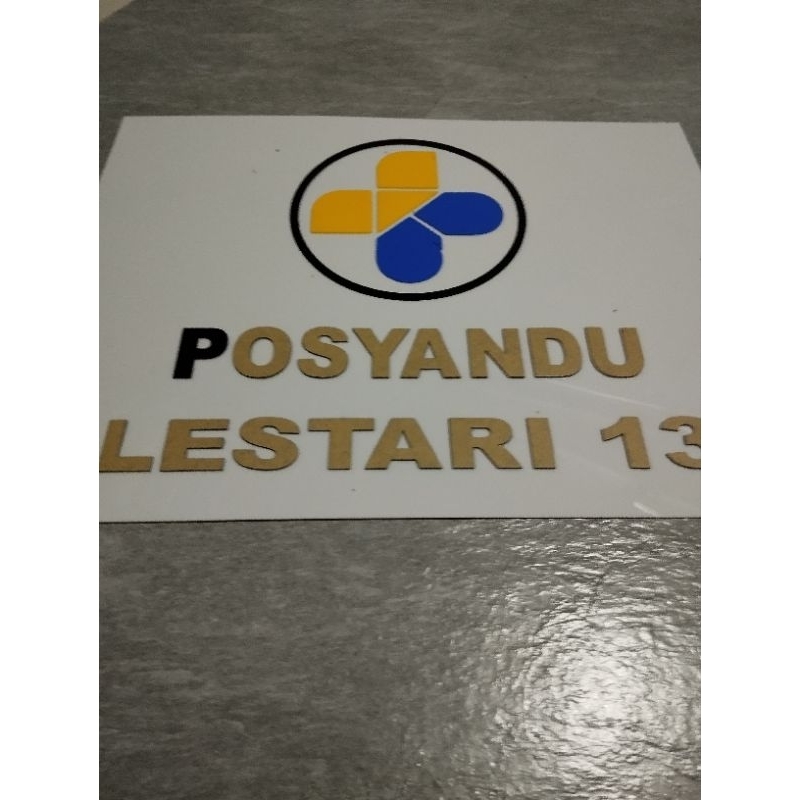 

costom papan nama acrylic