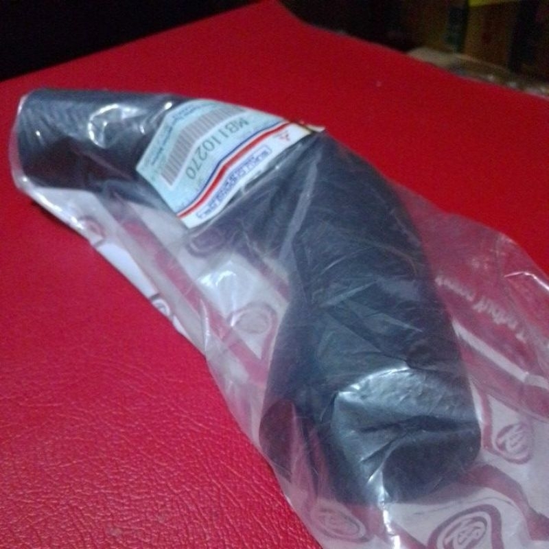 selang radiator ps100-120 umplung atas ori