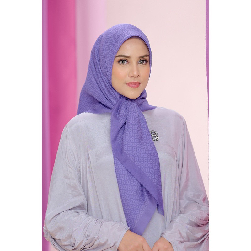 Tapis Square/ Tapis embossed buttonscarves