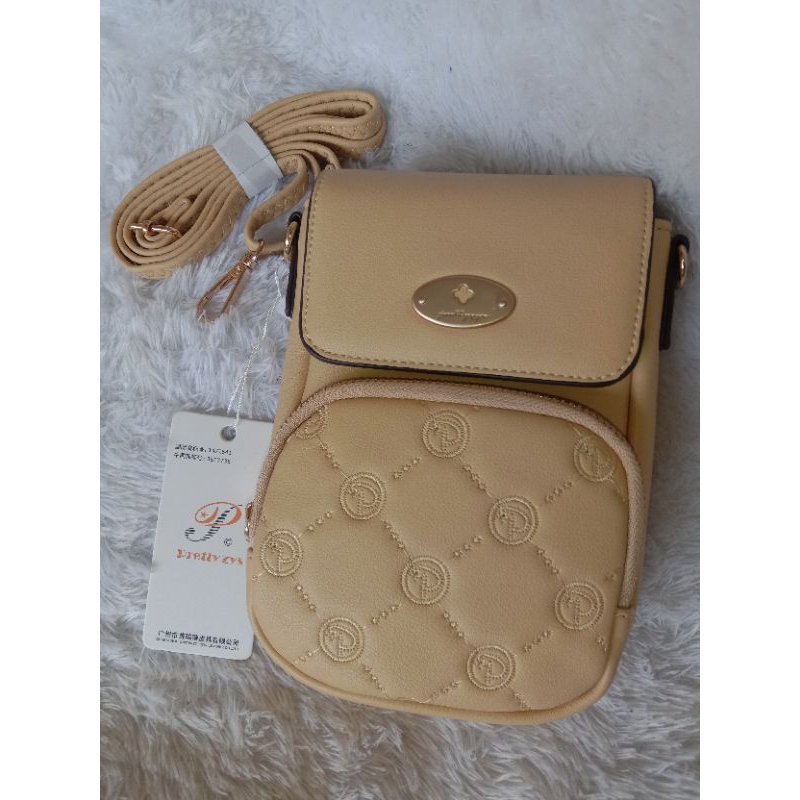 READY‼️ TAS SELEMPANG PRETTYZYS IMPORT