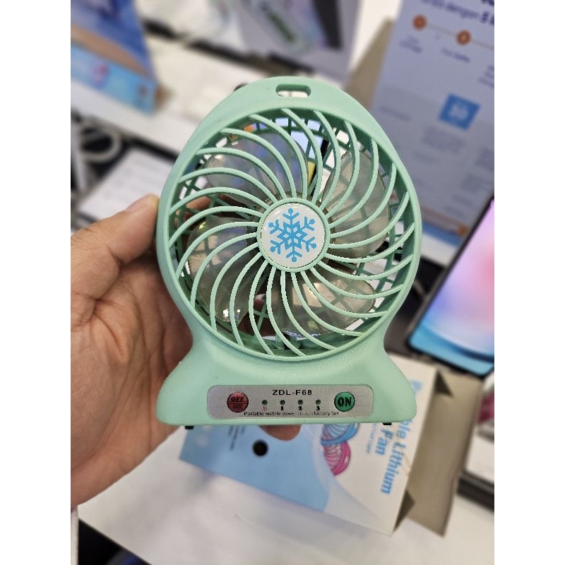 Portable Fan Battery ( Promo Cuci Gudang )