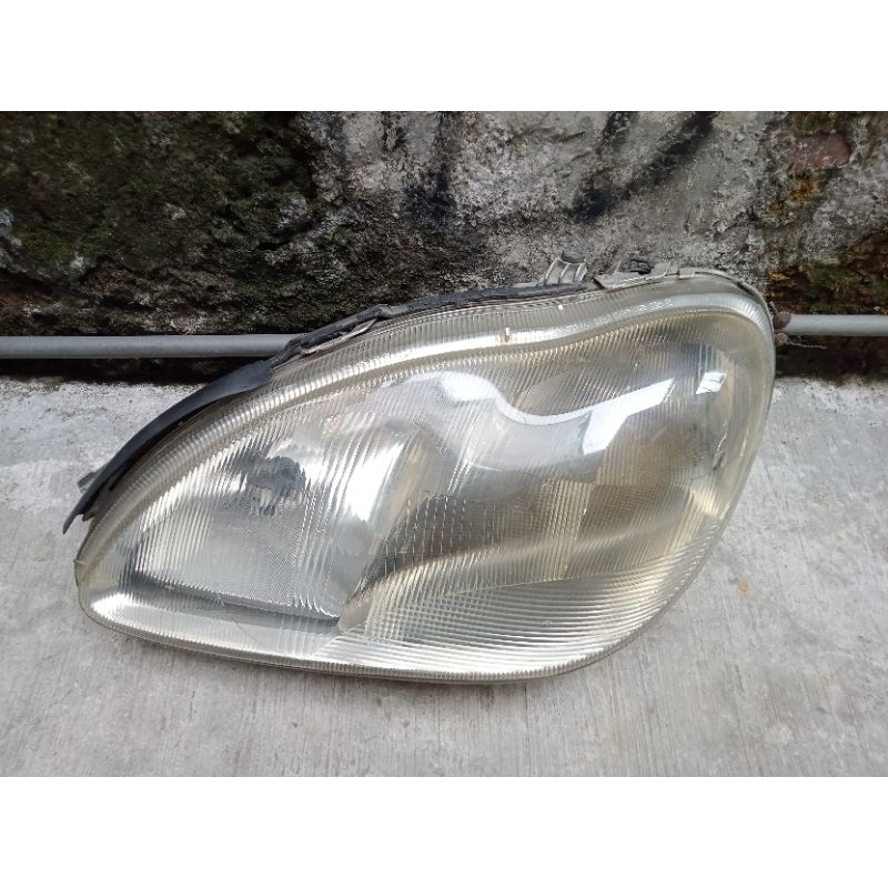 headlamp lampu depan kiri Mercedes Benz w220 sclass original