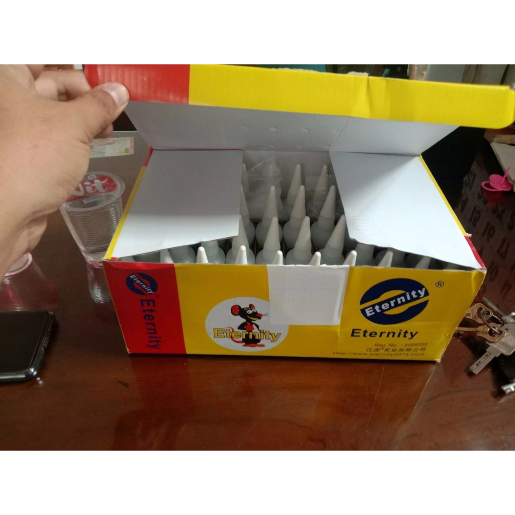 

ETERNITY LEM G ALTEKO KOREA SERBAGUNA 50Gr JUMBO GAMBAR TIKUS ORIGINAL BERKUALITAS - LEM SETAN