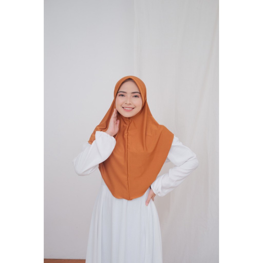 BERGO JERSEY HAMIDAH UKURAN L PINGGUIN