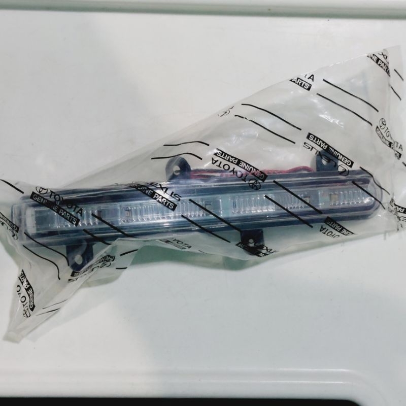 Lampu Sein Spion Avanza/ Lampu Sein Spion Innova/Lampu Sein Spion Agya/ Sein Spion All New
Avanza