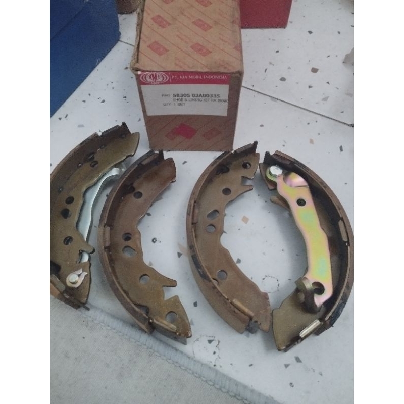 KAMPAS REM BELAKANG KIA VISTO