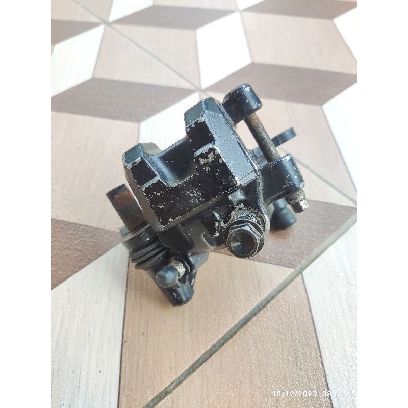 kaliper pala babi depan honda vario 125 150 fi new merk tokico pnp masuk ke semua matic honda vario 