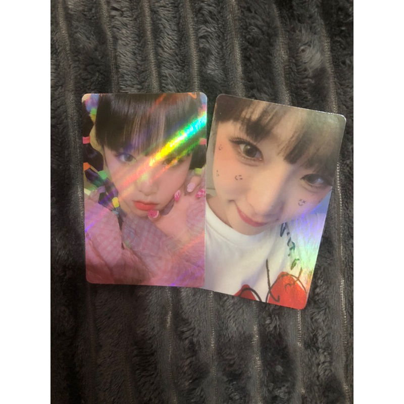 OFFICIAL PHOTOCARD YENA CHOI YENA SMARTPHONE SMILEY HOLO