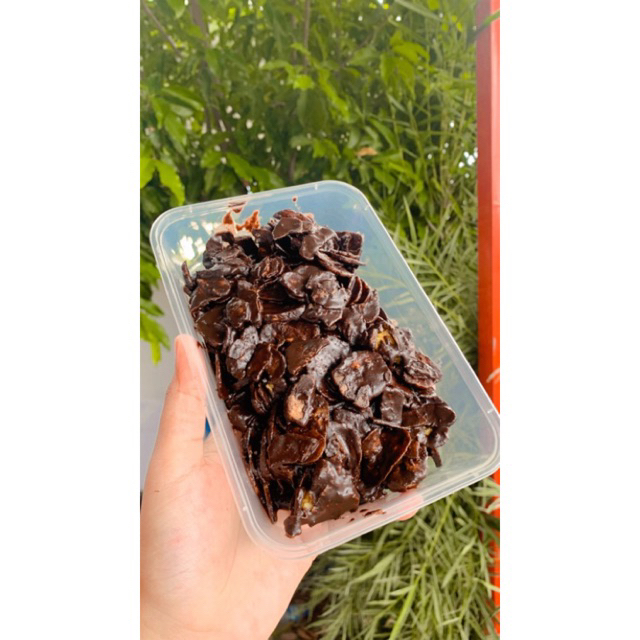 

KERIPIK PISANG COKLAT LUMER DAN CRISPY