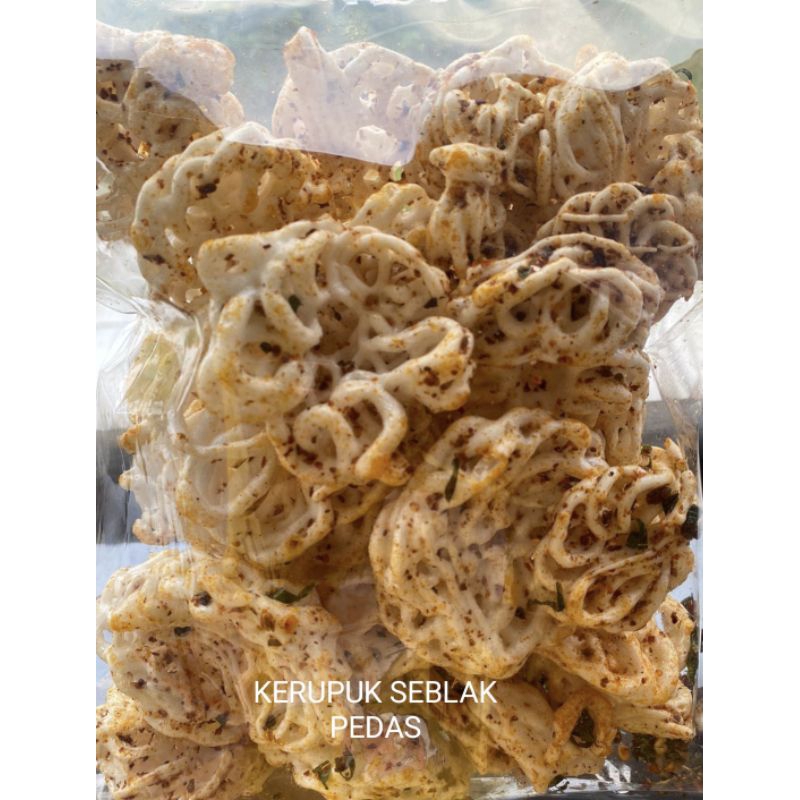 

kerupuk seblak Gurih dan renyah pedas (kerupuk seblak) 200g