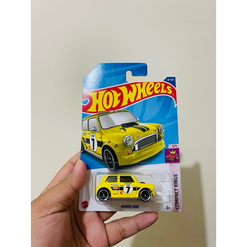 hotwheels morris mini kuning regular treasure hunt