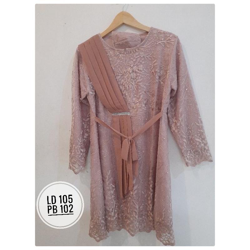 Kebaya Dusty Pink