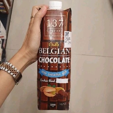 

137 degrees pistachio milk susu Double Belgian Chocolate coklat IMPORT 1 liter