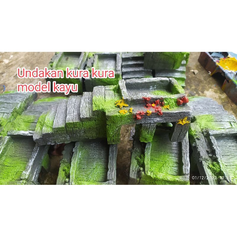 feeding dish / basking torto kura kura