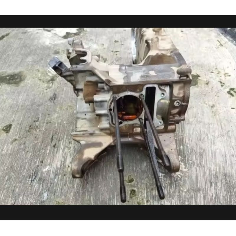 Krengkes kiri kanan beat fi esp crankcase kiri scoopy fi esp kalter kanan beat scoopy k44