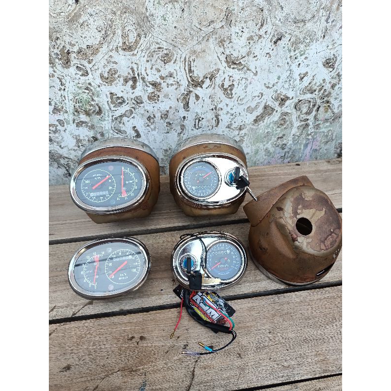 Batok twin press teyeng set speedometer/batok lampu twin press pnp cb