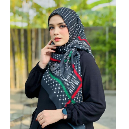 Hijab/ Jilbab/Kerudung segi empat voal motif Palestina Terbaru 2023