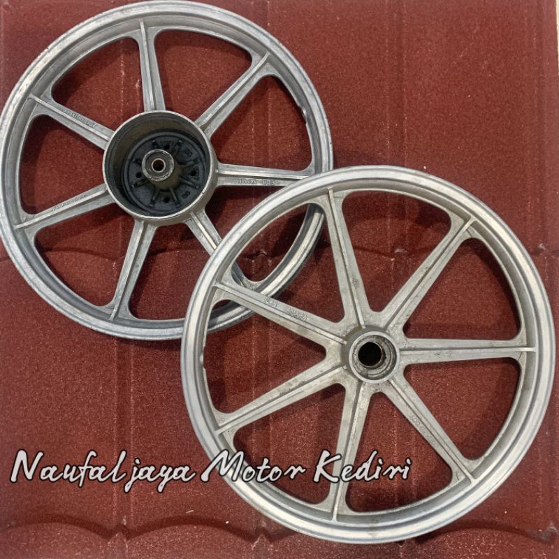 VELG FOR YAMAHA RING 18 BUKAN SCORPION VELG RACING RING 18 FOR YAMAHA