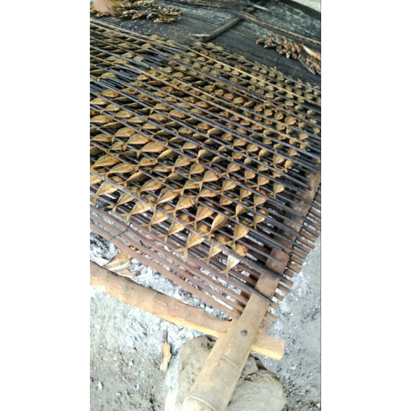 

Ikan Asap, Bale Tapa