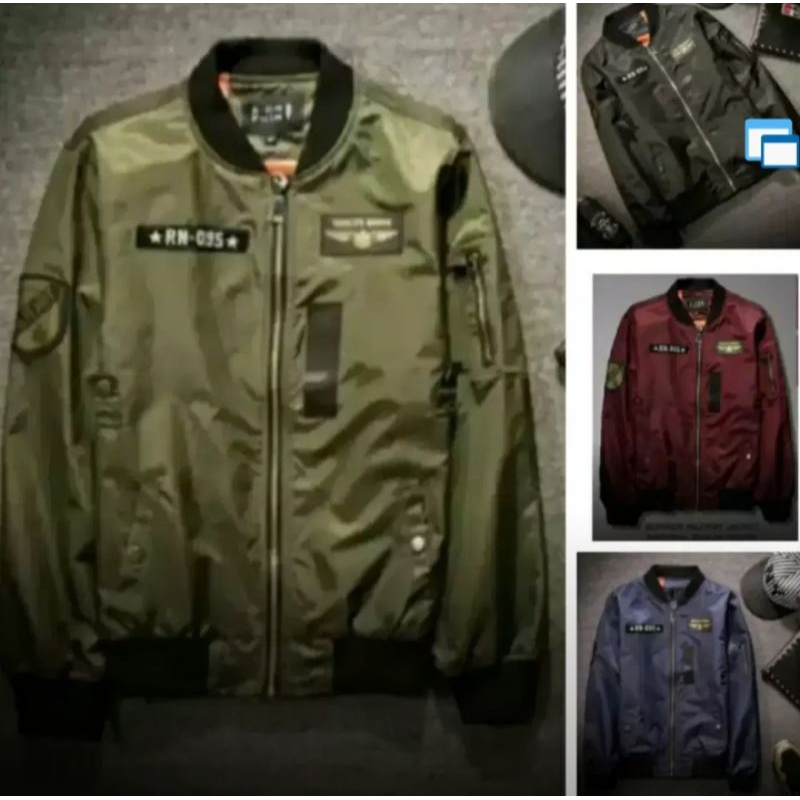 Bomber Army Pria