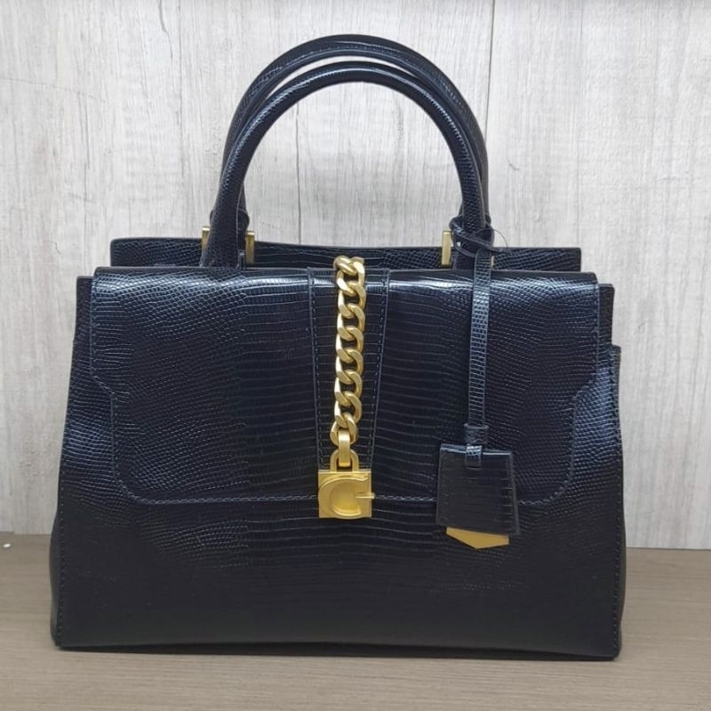 Guess sale up to 70%