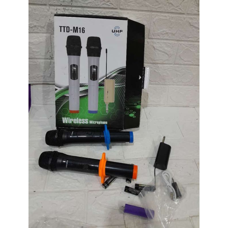 Ttd m16 hitam Professional wireless microphone system / Mic tanpa kabel Mikropon wireless sepasang B