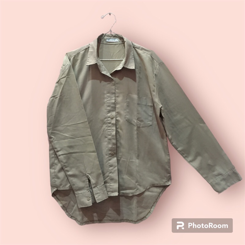 Kemeja wanita krem/ Hem wanita polos (preloved)