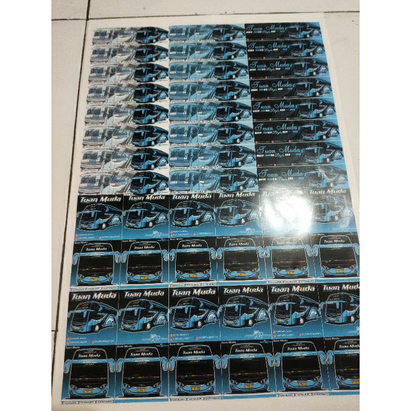 

1lembar stiker bus khusus motif tuan muda